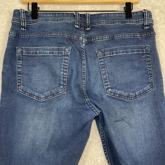 The Perfect Jean NYC Slim Fit Jeans Mens 32 Stretch Normcore Minimalist - Picture 8 of 11